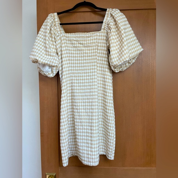 Gingham puff sleeve summer dress. Size S/M - Picture 2 of 4